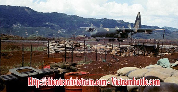 Quân Giải Phóng thiết lập hệ thống phòng không dày đặc để ngăn không quân Mỹ trong trận đánh Khe Sanh năm 1968 trong chiến tranh Việt Nam - NVA installed heavy anti-aircraft system in battle of Khe Sanh 1968 in Vietnam war