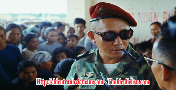 Tướng Đỗ Cao Trí - tư lệnh Quân Đoàn III - chỉ huy quân đội VNCH trong cuộc hành quân Campuchia hay chiến dịch Campuchia năm 1970 trong chiến tranh Việt Nam - General Do Cao Tri - ARVN commander in Cambodian Incursion - Cambodian Campaign in Vietnam war